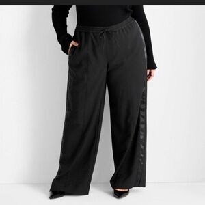 New Future Collective Track Pants size 2X